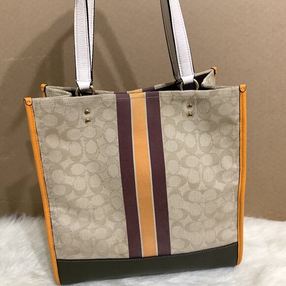 COACH DEMPSEY SET Khaki SIS NS Signature Tote #1917 & Zip Around Wallet #3473 - Picture 5 of 16